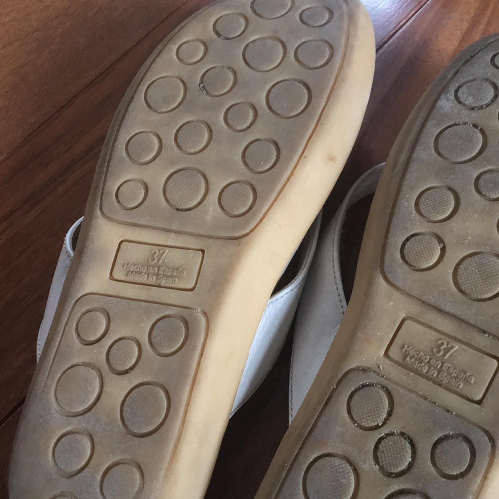 Comfy flip flops from Spain - Picture 3 of 3